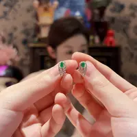 翡翠18K金镶嵌耳饰耳饰