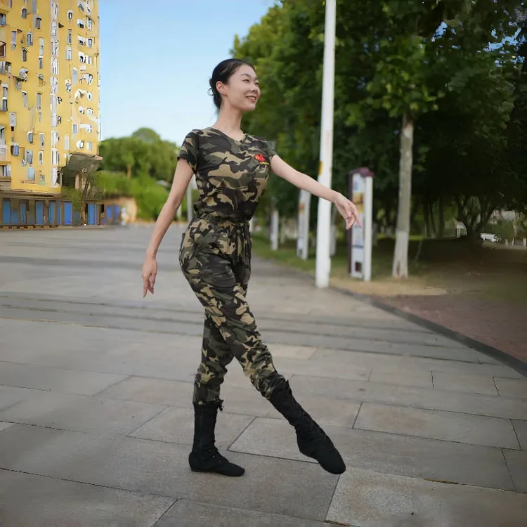 【李冠老师专属】迷彩服女新款显瘦军人本色舞蹈服休闲时尚套装