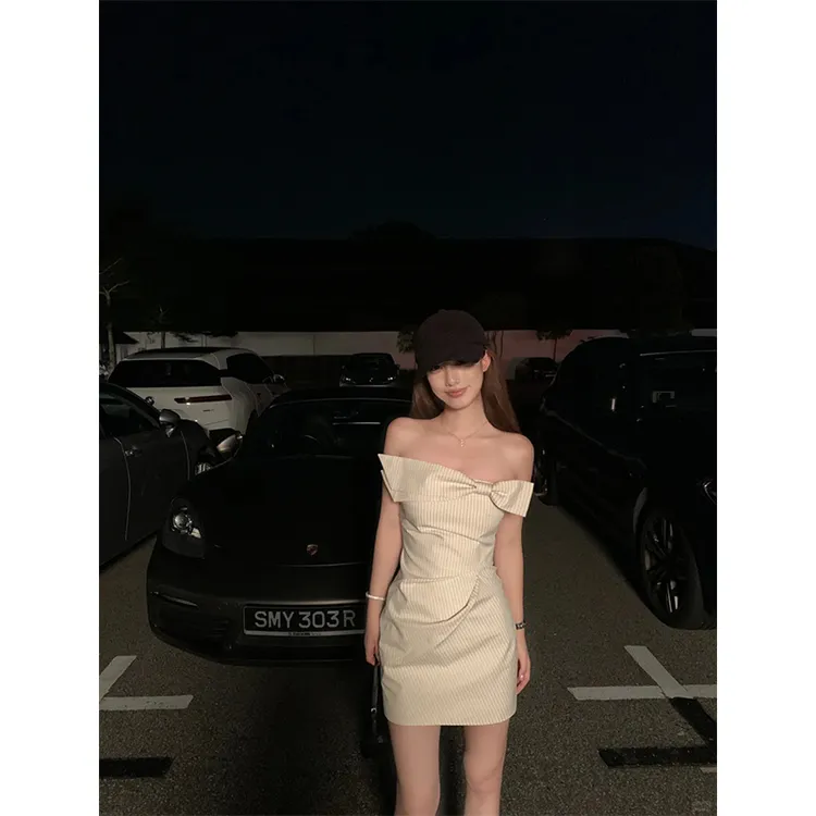 【月光少女】2025夏季新款纯欲甜美风高级感蝴蝶结抹胸连衣裙女