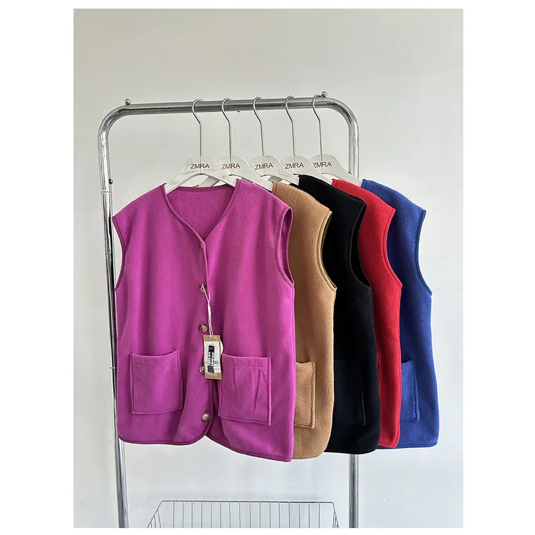 B257  秋冬新款纯色女士休闲时尚百搭宽松圆领单排扣摇粒绒马甲