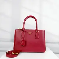 99新 Prada/普拉达 vv/单肩包/88557