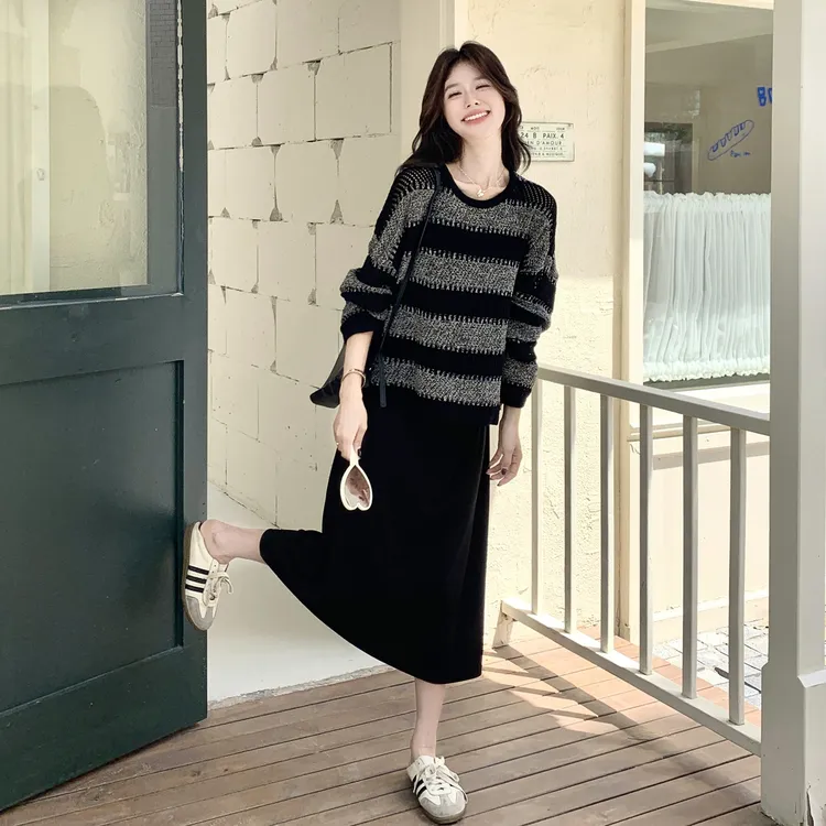 松弛感软糯条纹针织罩衫套装女2025秋季新款时尚显瘦连衣裙两件套