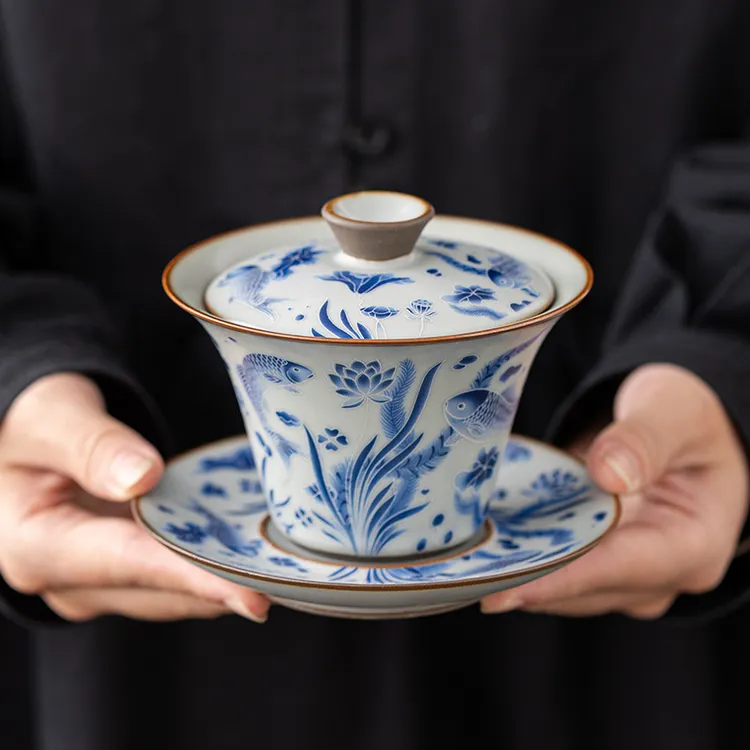 颜荣聪撇口三才盖碗鱼藻纹手工复古陶瓷高档大容量中式汝窑茶碗