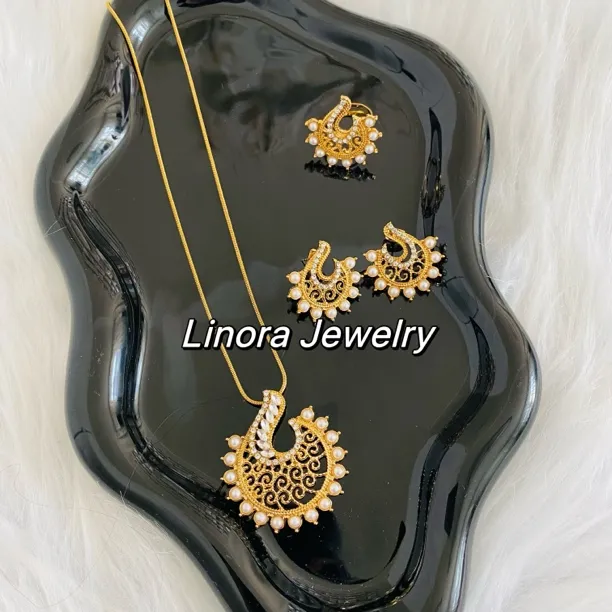 钛钢项链 Linora 新款仿珍珠三件套套装时尚百搭气质