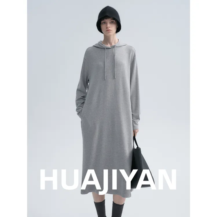 华吉言/HUAJIYAN【灰兔子】休闲百搭慵懒感连帽系带连衣裙