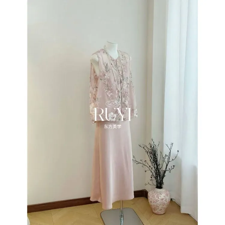 入艺895【Y I云想衣裳】新中式绝美重工亮片绣花马甲-RY2530403