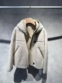 【兰帝专属】女常规连帽拉链通勤风口袋中国码长袖纽扣56577