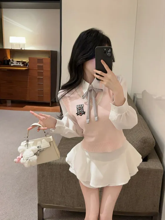 甜美学院风三件套秋新款少女减龄粉色针织马甲长袖衬衫半身裙套装