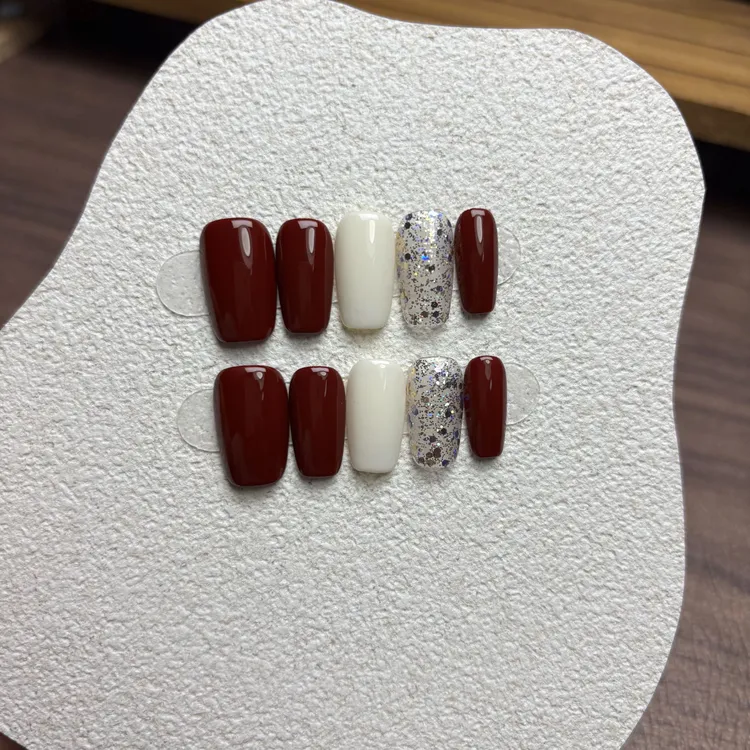 纯手工秋冬短款显白酒红跳色中短款ins风穿戴甲