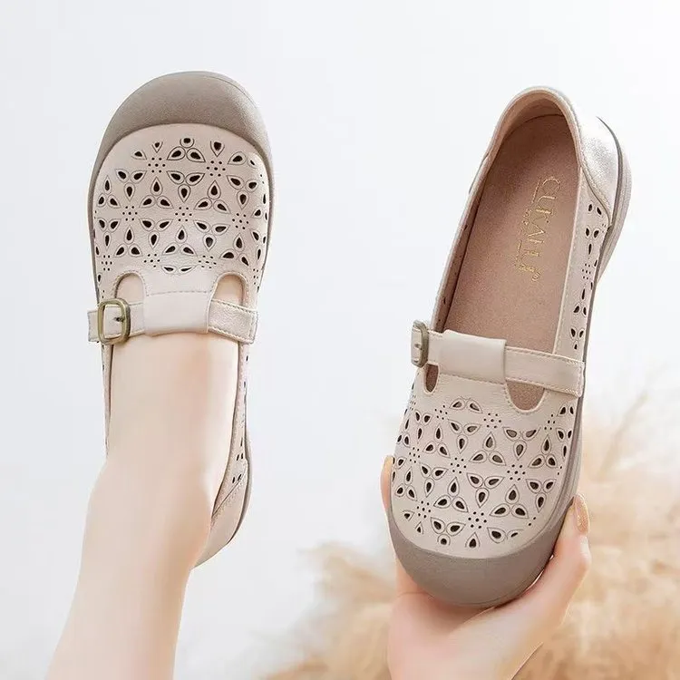 【顺丰包邮】夏季凉鞋软底镂空防滑透气舒适百搭中老年鞋新款女士