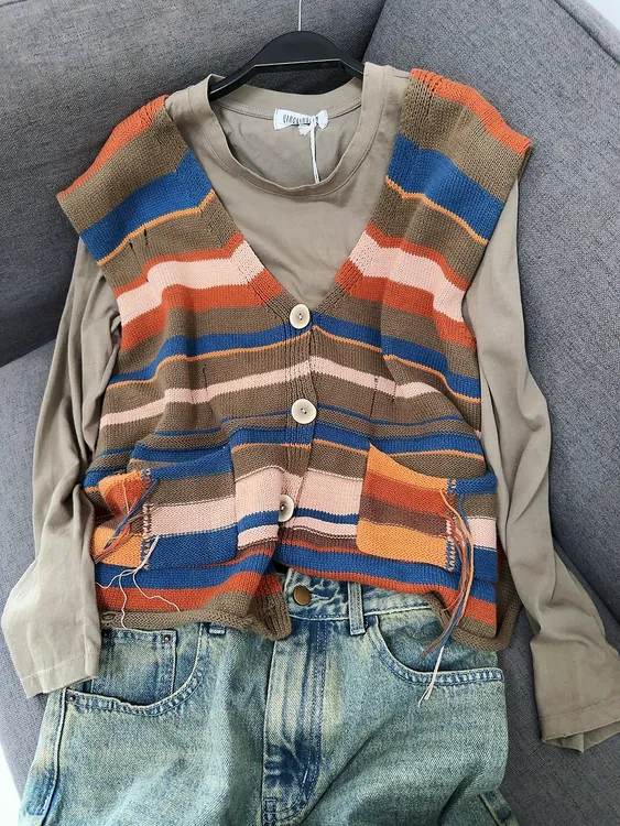 韩版百搭条纹撞色针织马夹艺彩配色时尚外搭显瘦春秋新款