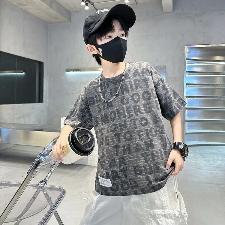 新款夏季男童纯棉短袖字母印花宽松圆领时尚潮酷T恤衫帅气男孩