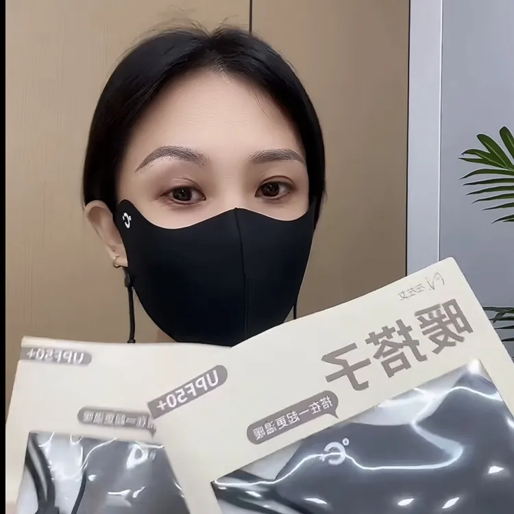 秋冬上新左左女暖搭子立体保暖口罩女款舒适柔软透气颜值高可水洗