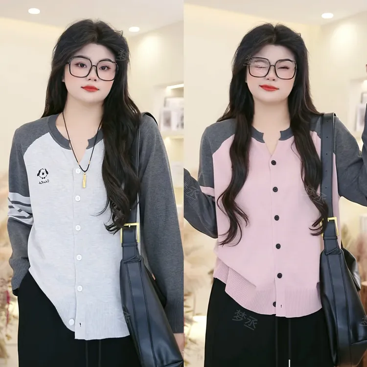 梦丞【小不点狗】大码女装V领条纹小狗刺绣减龄宽松显瘦长袖针织衫