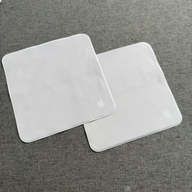 Apple/苹果 M5新款 拆机抛光清洁布 正方形 适用于屏幕 摄像头