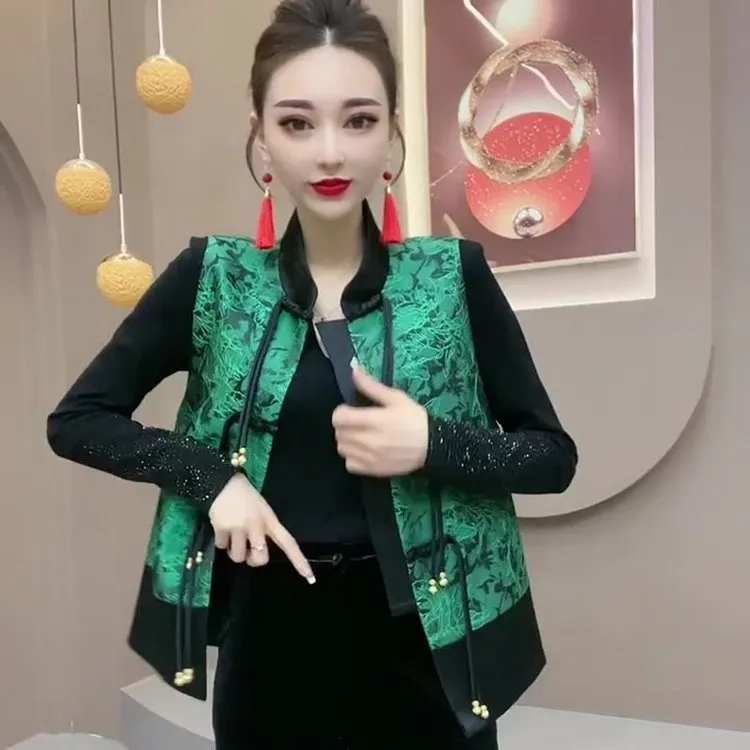 轻松搭配短外套让你的穿搭更加简单而又美丽套装夏季显瘦时尚上衣