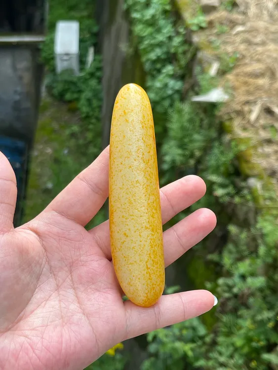 【底价已开价 不议价】117克和田玉撒红皮手把件图文015