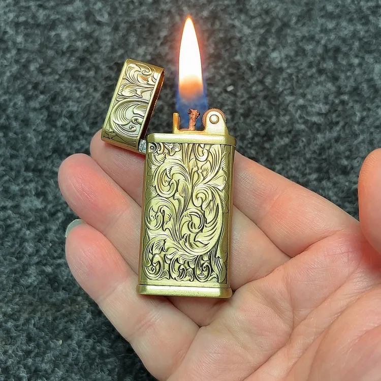 薄款砂轮煤油打火机 复古砂轮煤油打火机 包邮送火石