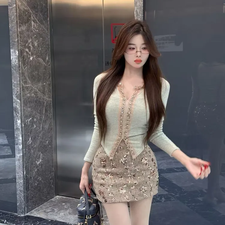 【金粉世家】7592#设计感法式小香风V领气质显瘦长袖上衣