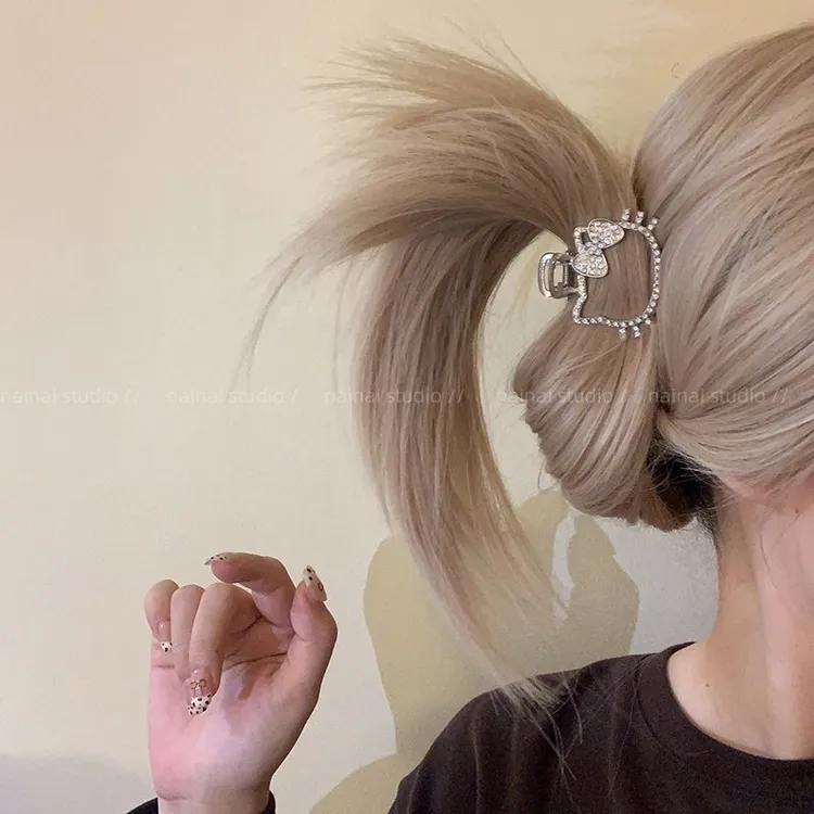 超可爱~KT猫金属水钻发夹女高级感水钻公主后脑勺鲨鱼夹小抓夹