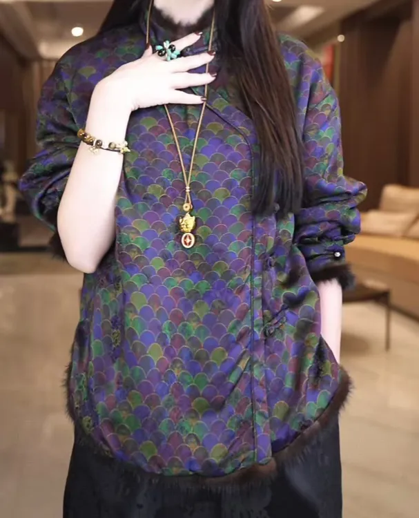 飞儿【鱼鳞纹开衫】2025早秋新款水貂毛拼接衬衫上衣