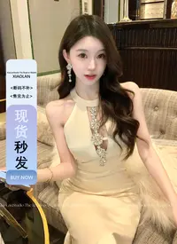 小岚同学「古早奢华」显瘦气质修身包臀小众夏季性感法式无袖连衣裙