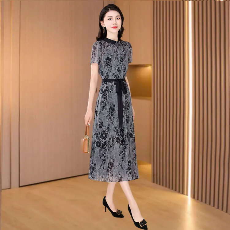 气质雪纺连衣裙女夏2025新款今年流行爆高级感妈妈穿搭两件套裙子