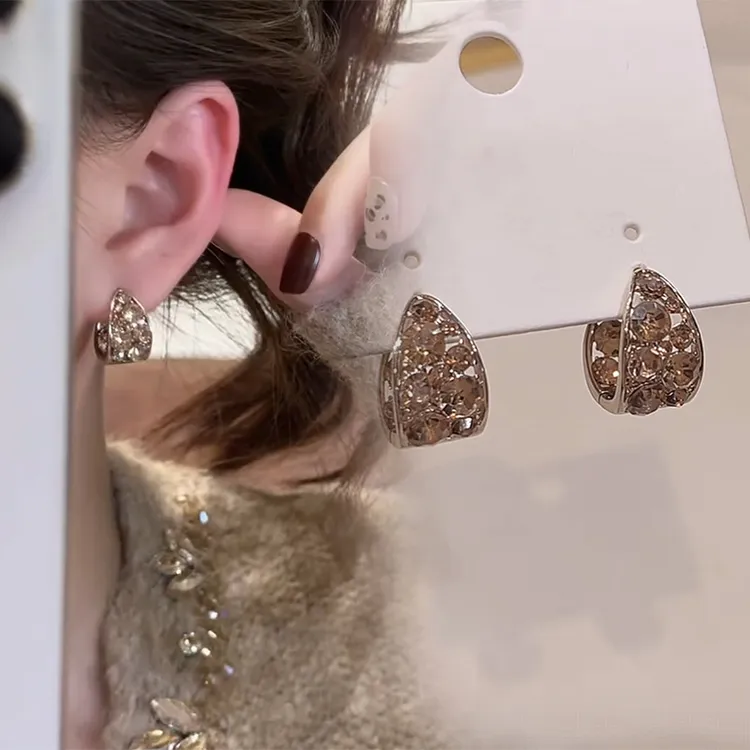 铜合金锆石耳饰 法式气质轻奢水滴锆石耳扣时尚百搭满钻精致耳环