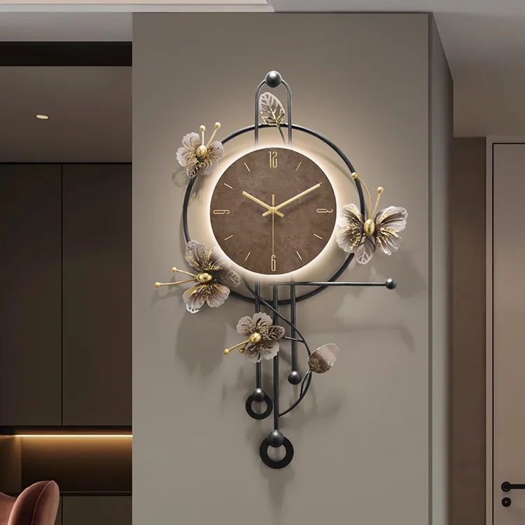 2025年创意轻奢时钟客厅格栅钟表网红艺术时尚钟表家用挂墙石英钟