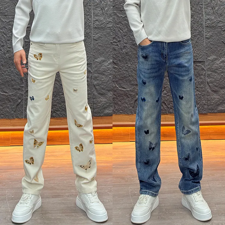 时尚新款刺绣做旧男士复古显瘦牛仔裤合身宽松直筒男士刺绣牛仔裤