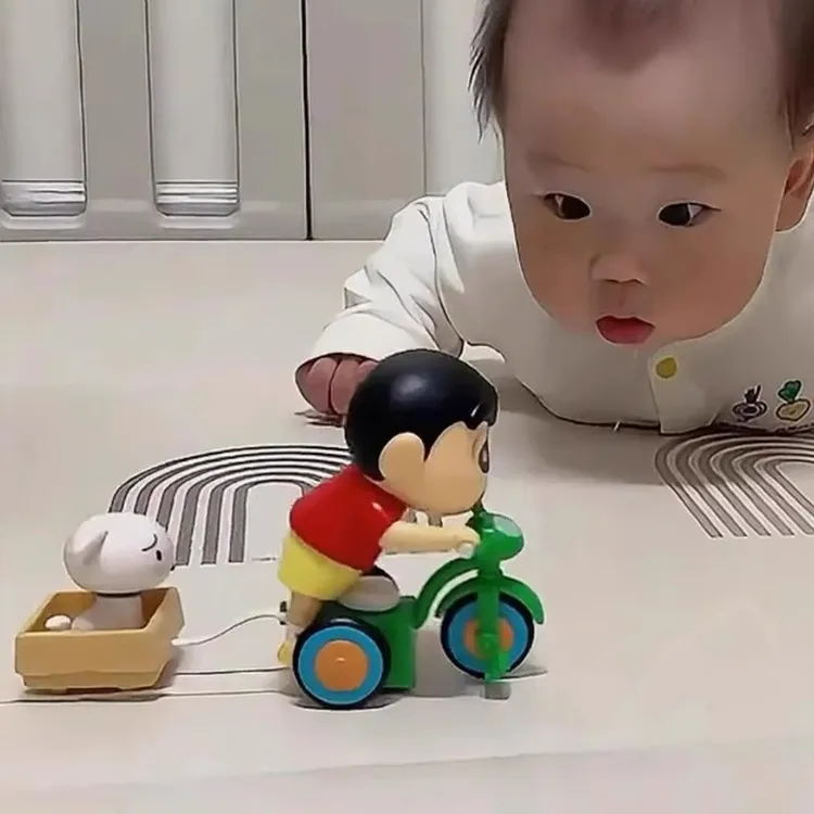 蜡笔小新爬行玩具宝宝引导消耗体力上发条玩偶0-12月幼儿抬头练习