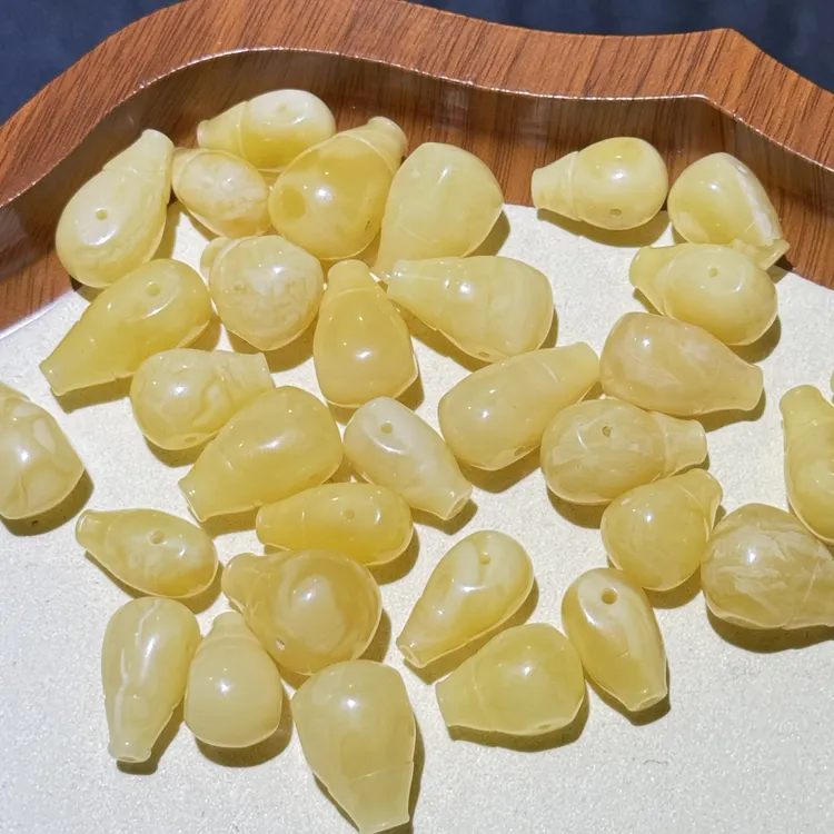 蜜蜡三通多样性随机发一（单颗）