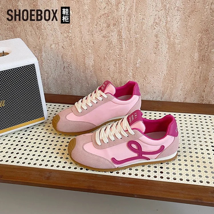 达芙妮集团鞋柜【幂幂同款】粉色阿甘德训鞋女秋冬季百搭拼色休闲鞋