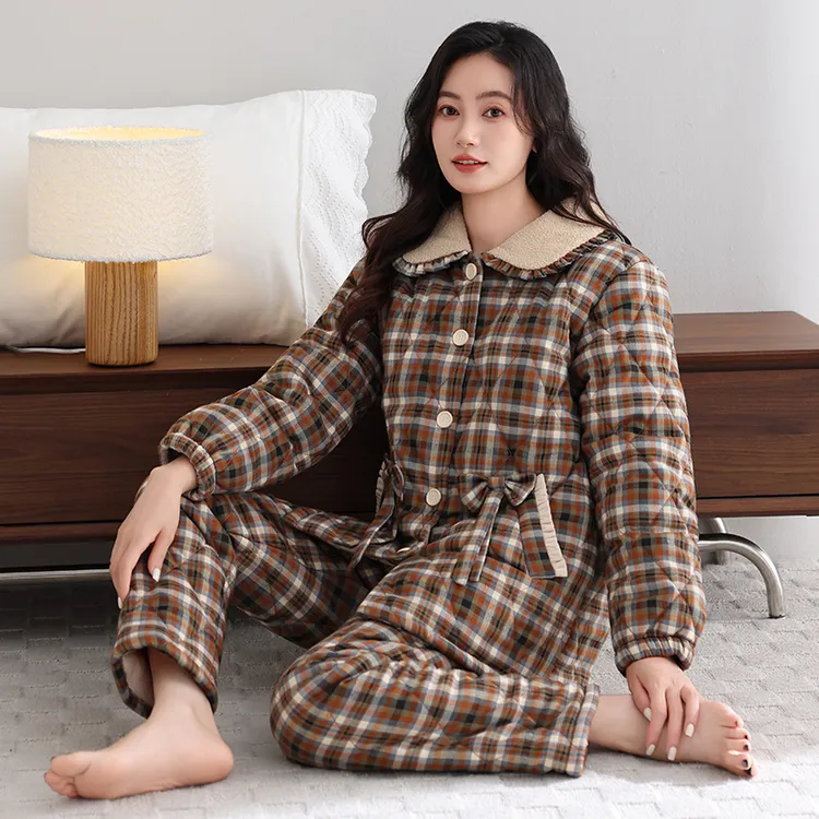 梭织纯棉夹棉睡衣女士甜美冬款三层加厚加绒冬季珊瑚绒家居服套装