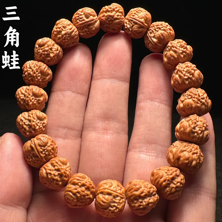 三角蛙蛤蟆头猴头手串高端精品原皮原色文玩核桃雕刻男士手链男款