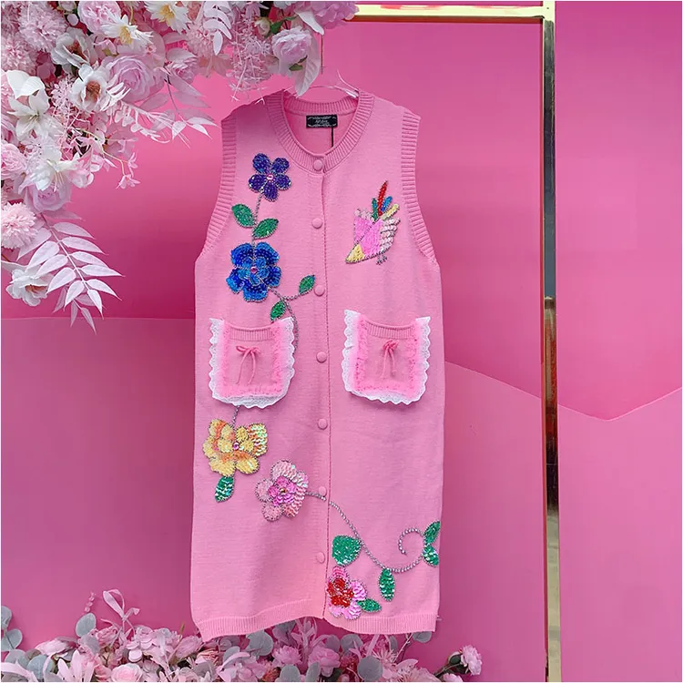 A4378欧美设计师2025冬季新款刺绣亮片花休闲马夹毛衣连衣裙