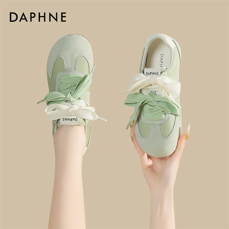 达芙妮芭蕾德训鞋女春季2026新款轻便休闲小白鞋平底舒适百搭板鞋