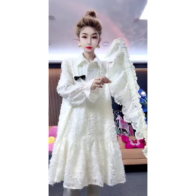 （配腰带）法式甜美洋气花边蕾丝拼接衬衫领连衣裙