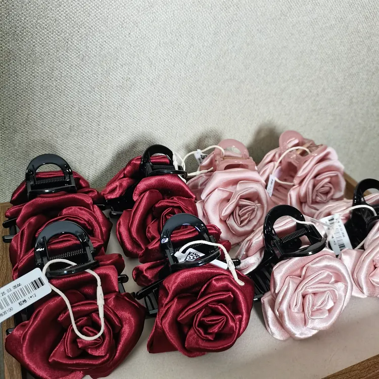 韩系复古山茶花缎面抓夹女高级感后脑勺半扎发鲨鱼夹气质发饰