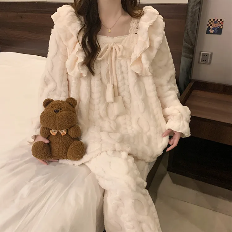 珊瑚绒睡衣女款冬季加绒加厚新款秋冬款甜美法兰绒家居服两件套装