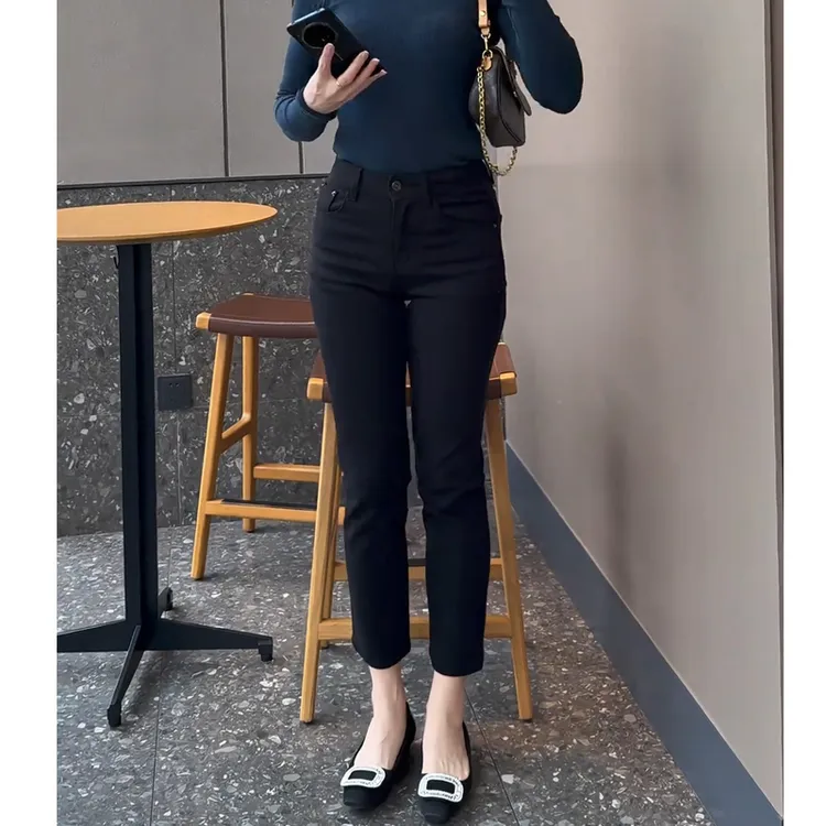 大码黑色高腰烟管牛仔裤女秋冬加绒宽松显瘦小个子九分直筒法棍裤