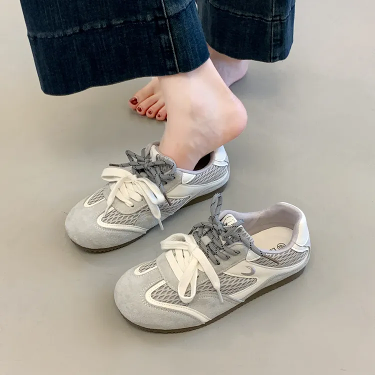 防滑德训鞋女透气网面2025新款春夏时尚平底舒适显脚小百搭休闲鞋