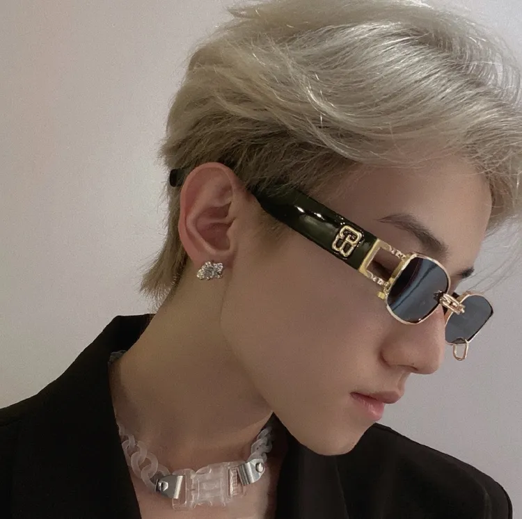 欧美痞帅高级感墨镜女街拍嘻哈眼镜潮男款方框夏ins复古太阳镜酷