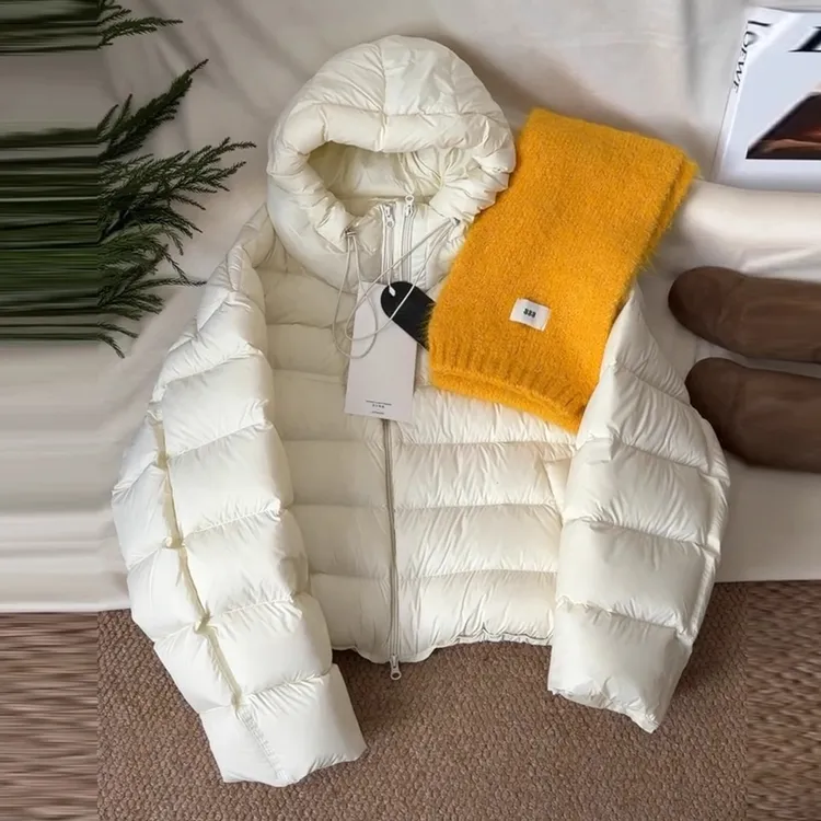短款连帽泡芙排骨羽绒服女冬2025新款小个子韩系高级感保暖鸭绒