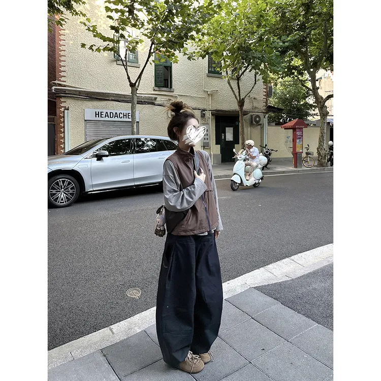 百搭马甲机能风背心+灰色长袖T恤+复古宽松休闲裤女22263#