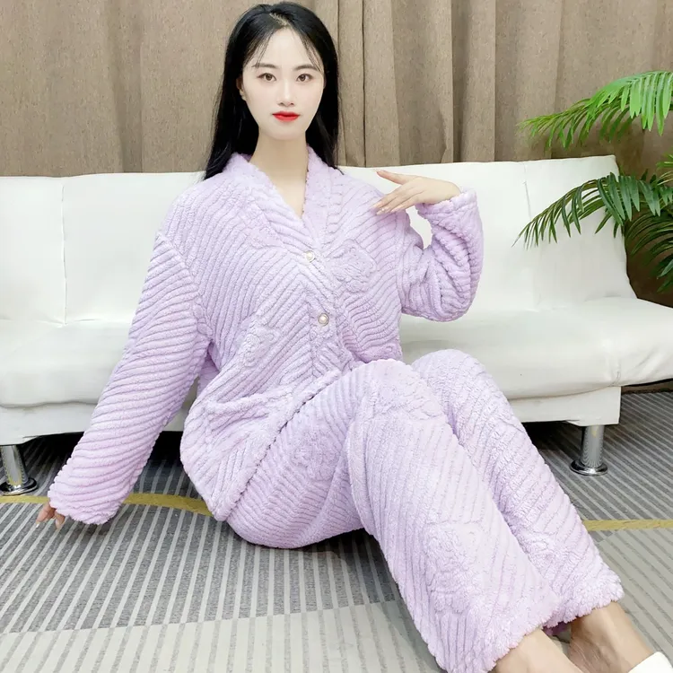 秋冬款睡衣女士V领纽扣款纯色加绒加厚法兰绒保暖套装可外穿Y180