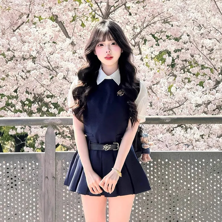 Umi/夏季背带连衣裙韩系学院风套装女短袖衬衫百褶裙小个子两件套