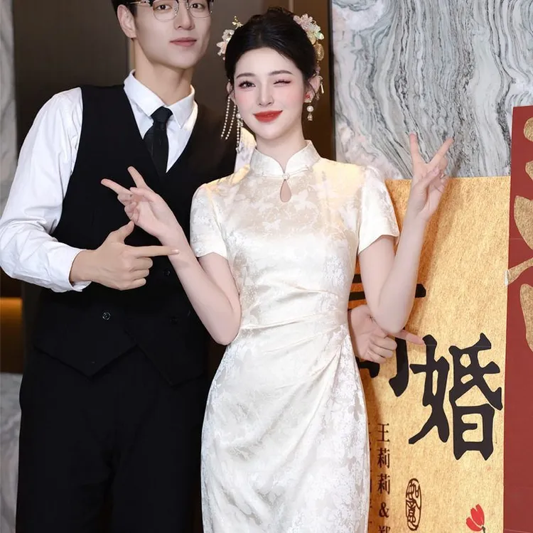 秋季新中式香槟色中长旗袍新娘小个子连衣裙领证登记订婚敬酒礼服