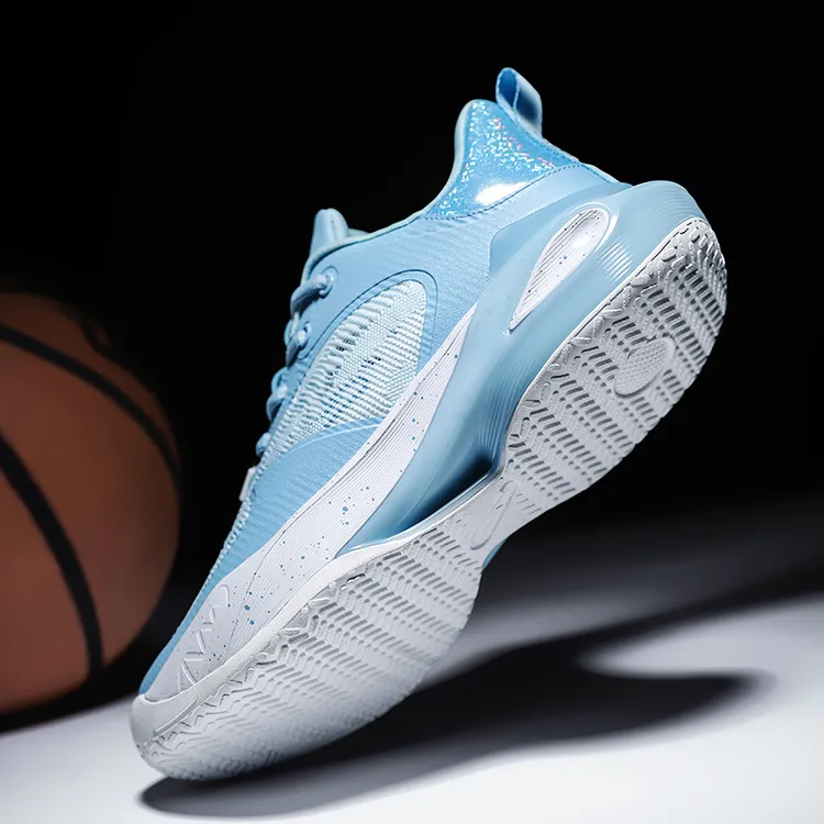 Iverson/艾弗森轻便耐磨篮球鞋透气休闲鞋低帮男子橡胶学生百搭鞋