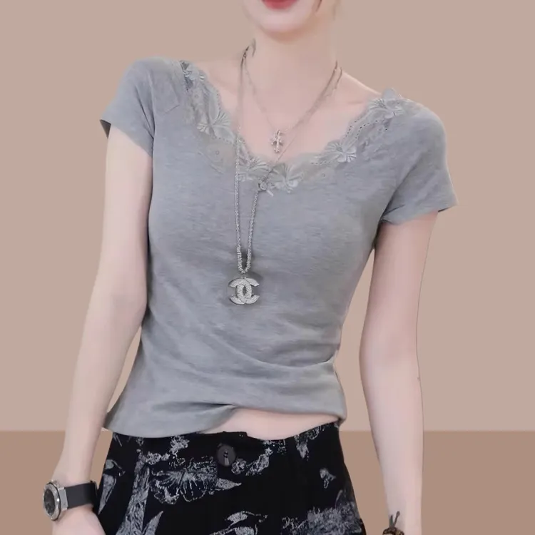 休闲减龄风拼接蕾丝短袖t恤女2025夏季潮流修身显瘦别致短款上衣